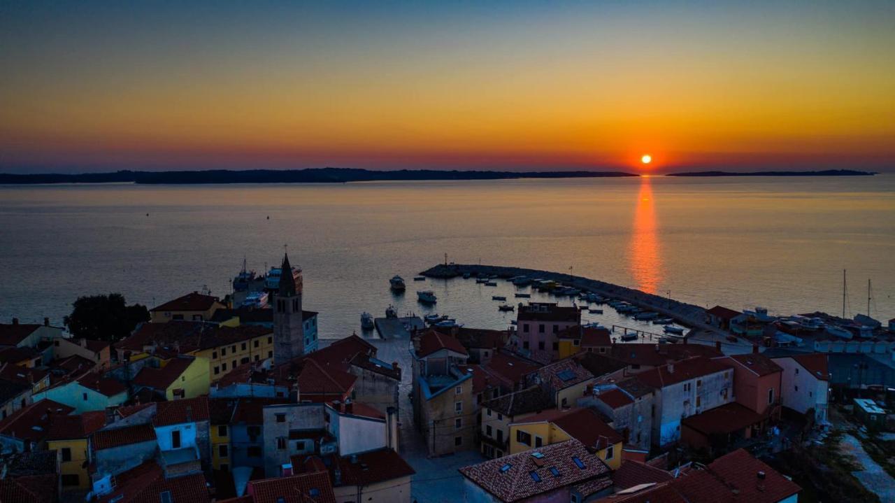 Apartmani Slavulj Fažana Buitenkant foto