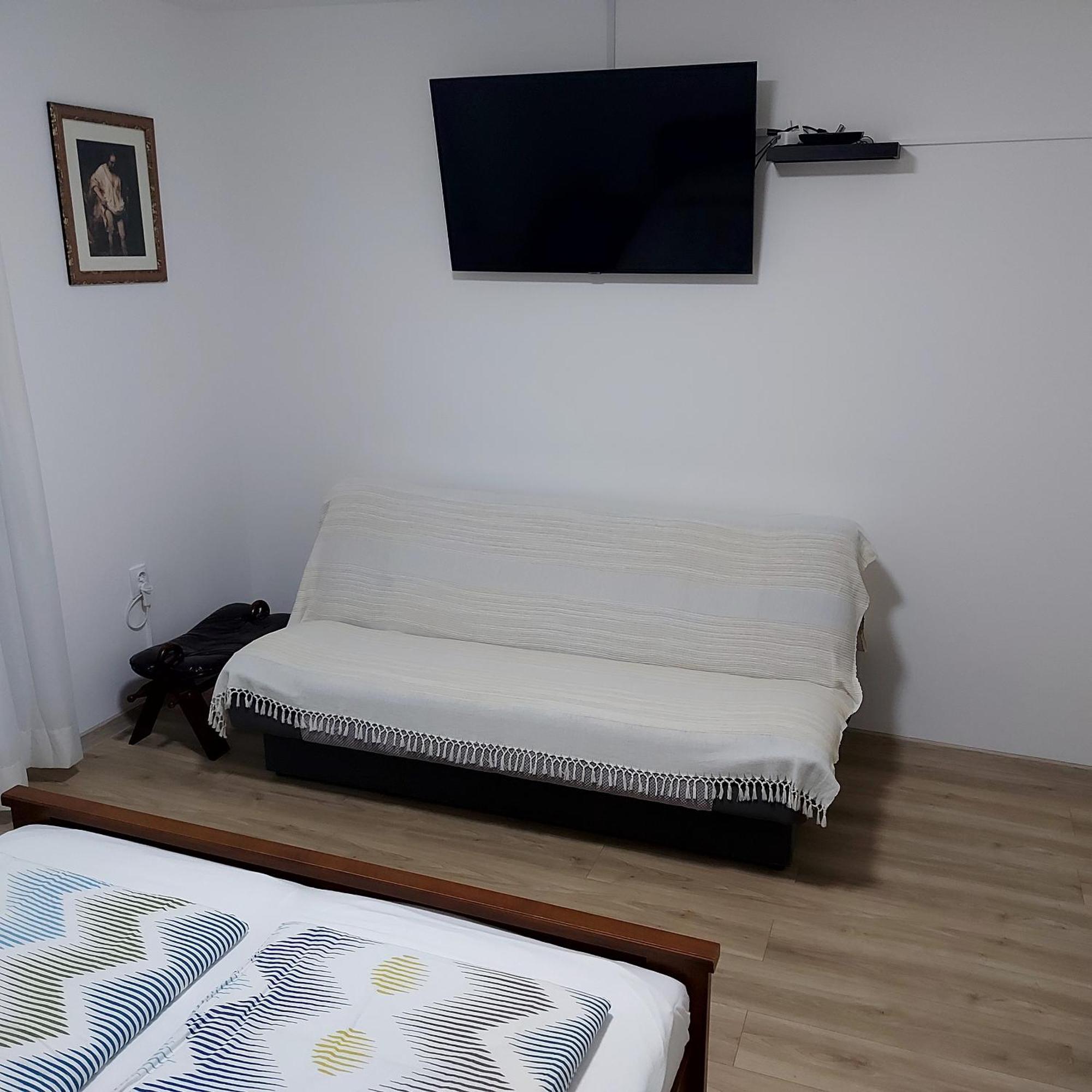 Apartmani Slavulj Fažana Buitenkant foto