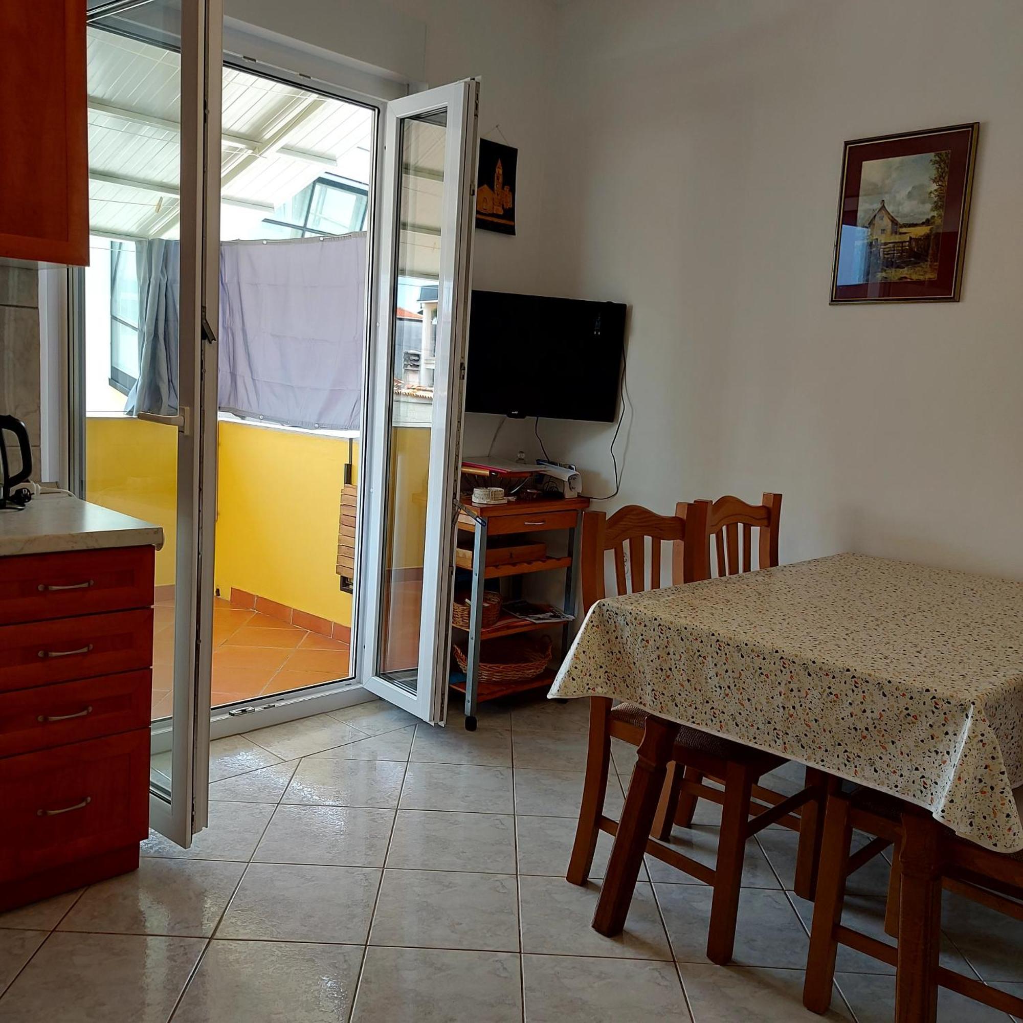 Apartmani Slavulj Fažana Buitenkant foto